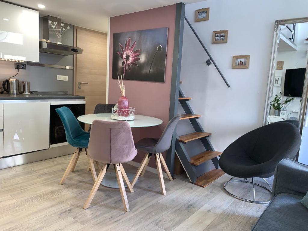 ザダルNice Apartmet N&Nアパートメント エクステリア 写真